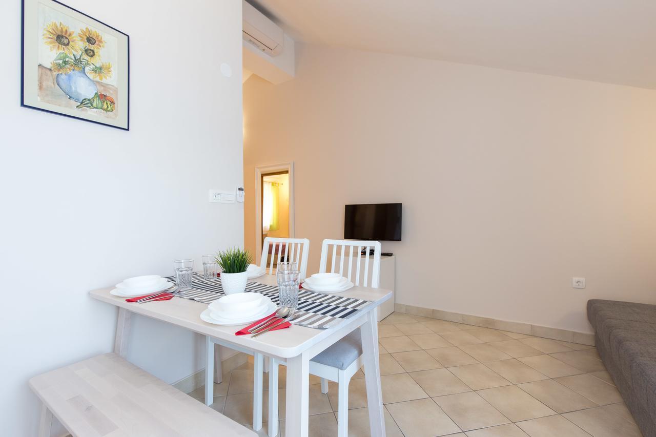 Apartments Tamaris Čižići Extérieur photo