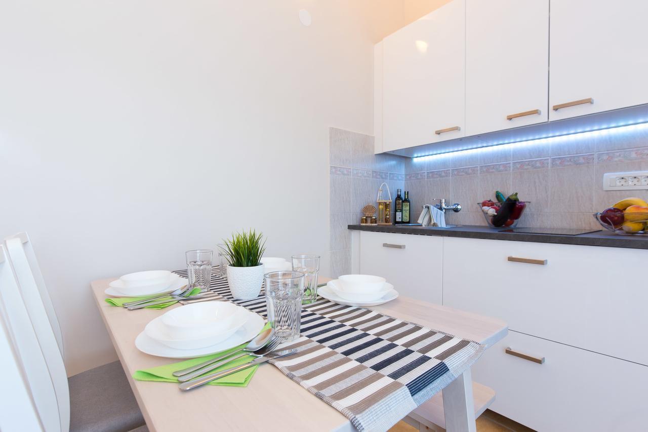 Apartments Tamaris Čižići Extérieur photo