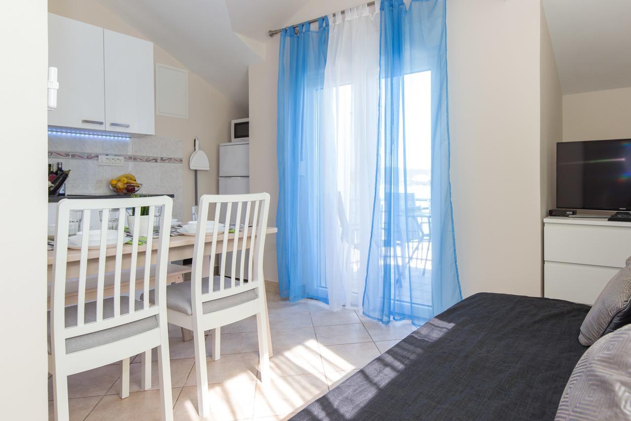 Apartments Tamaris Čižići Extérieur photo