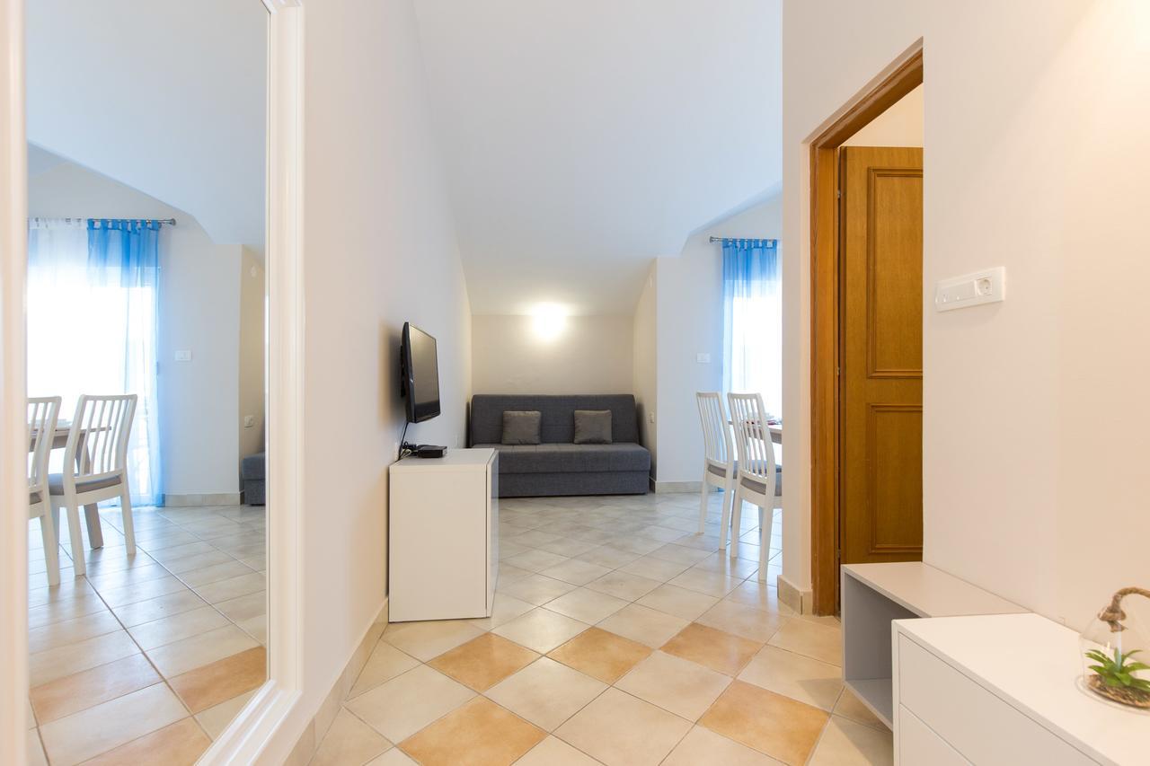 Apartments Tamaris Čižići Extérieur photo